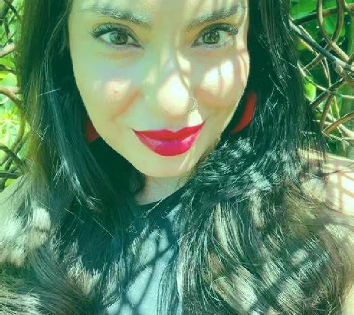 Abril 3 Almaluez escort