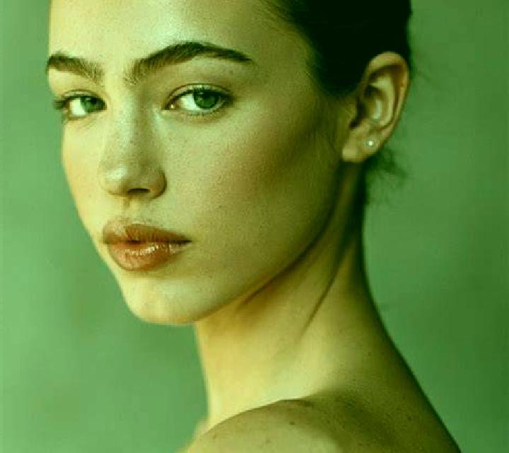 Adriana Alcala de la Vega escort