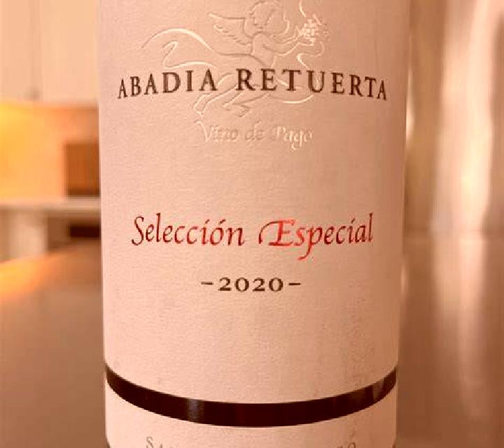 Adriana Chapineria escort