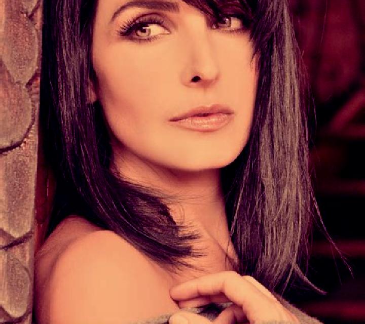 Adriana Tolosa escort