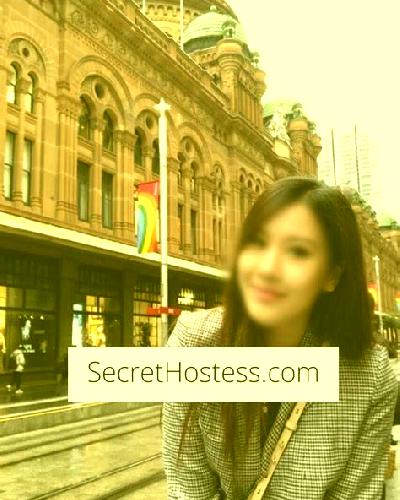 Adriana Torrox escort
