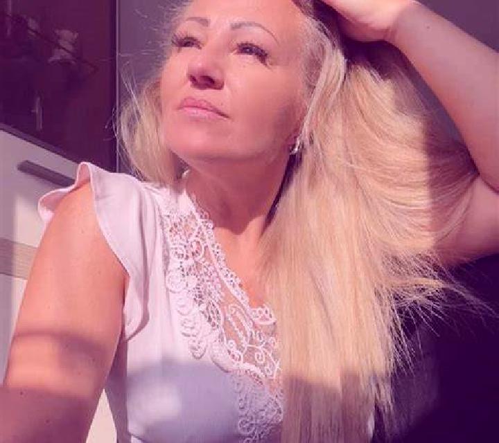 Aitana 3 Ahigal de los Aceiteros escort