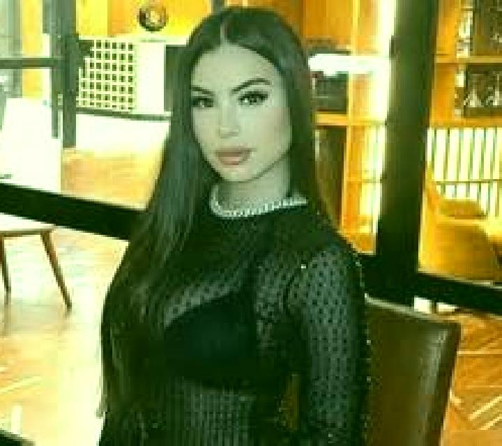 Alba Torralbilla escort