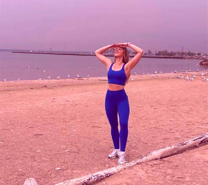 Alejandra Villageriz escort