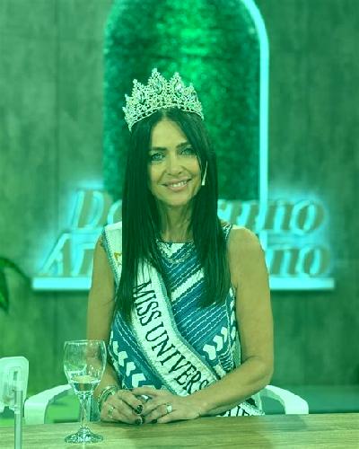 Amaya Premia de Dalt escort