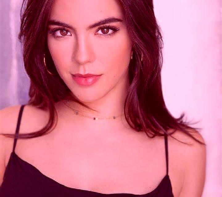 Andrea 3 Seros escort