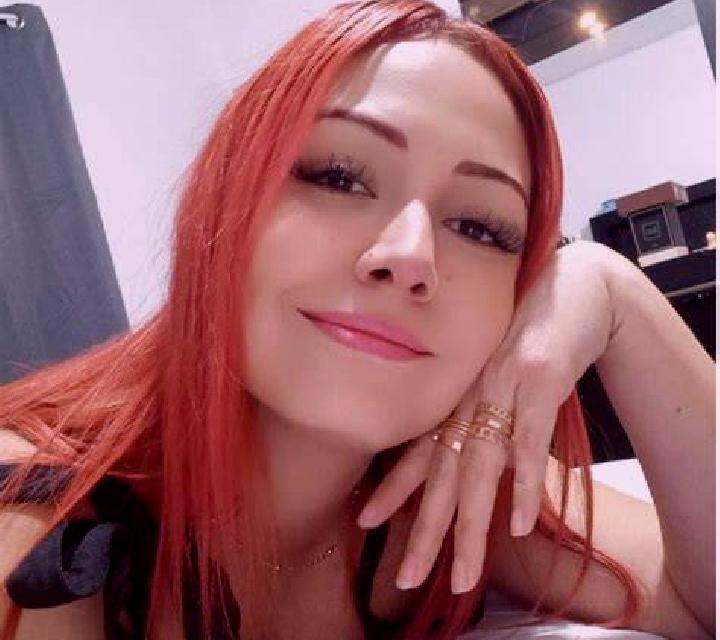 Andrea 3 Tineo escort