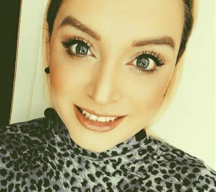 Andrea Valdezate escort