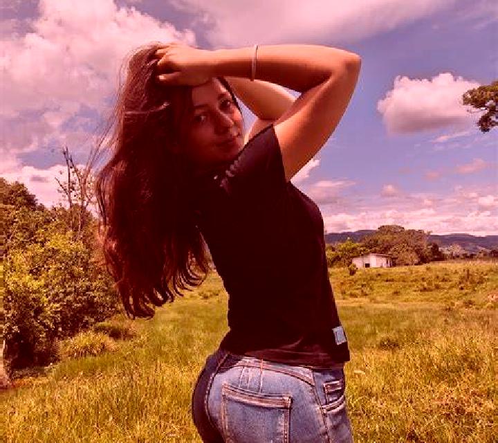 Antonella Olves escort