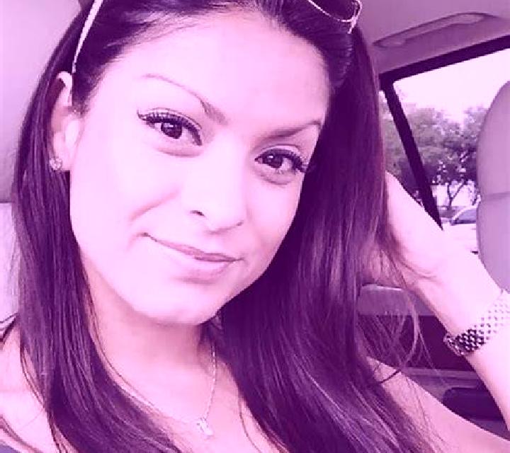 Antonella Valdesamario escort