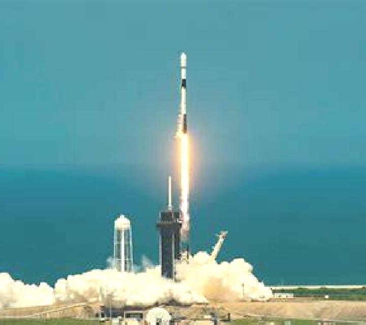 Aurora Esplus escort