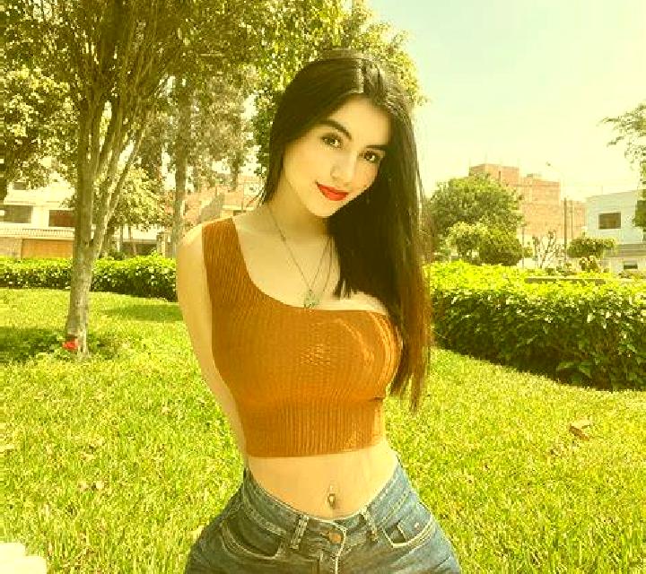 Beatriz Arroyo de la Miel escort