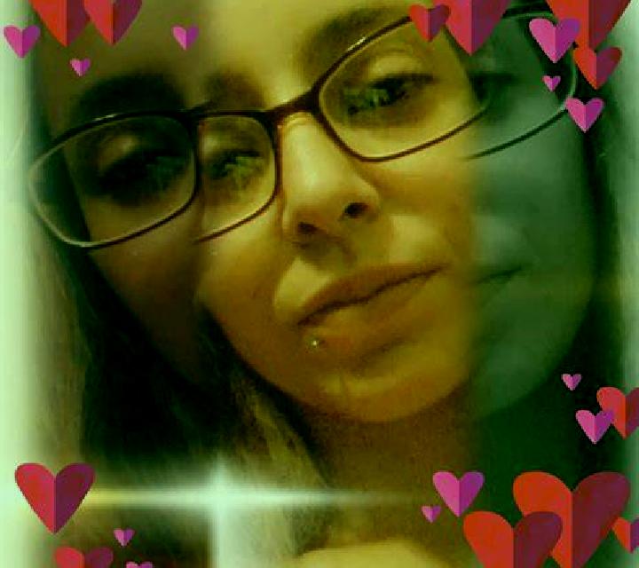 Beatriz Marines escort