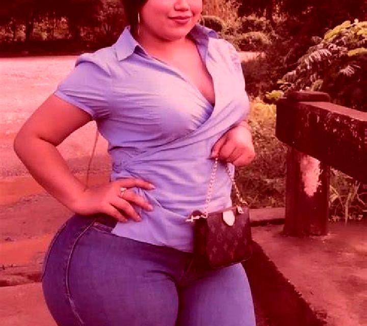 Beatriz Padul escort
