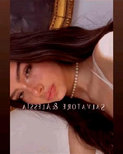 Beatriz Villanueva del Rio y Minas escort