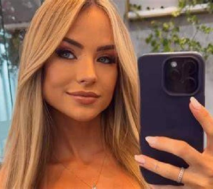 Carla 2 Outeiro de Rei escort