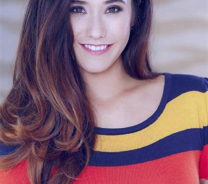 Carla Cortegana escort