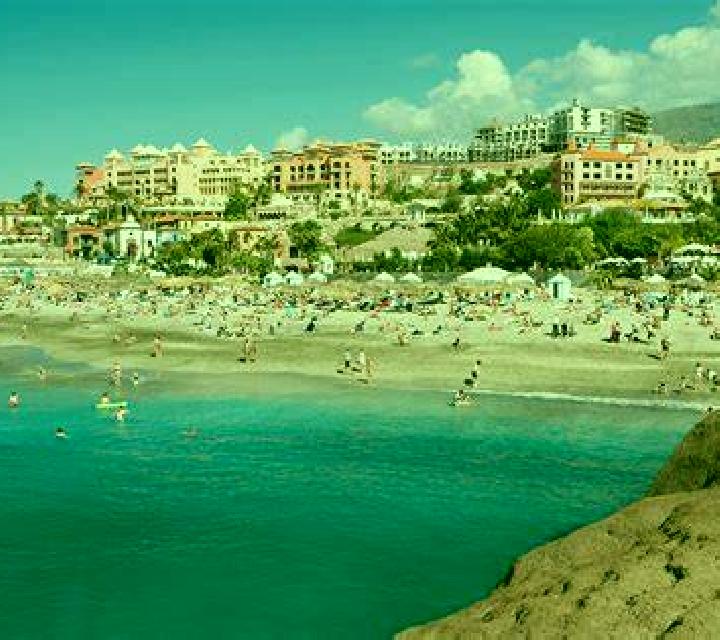 Carla Torrecampo escort