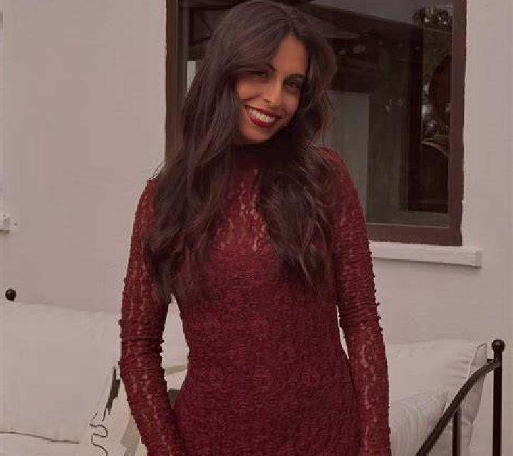 Carmen Salas Bajas escort