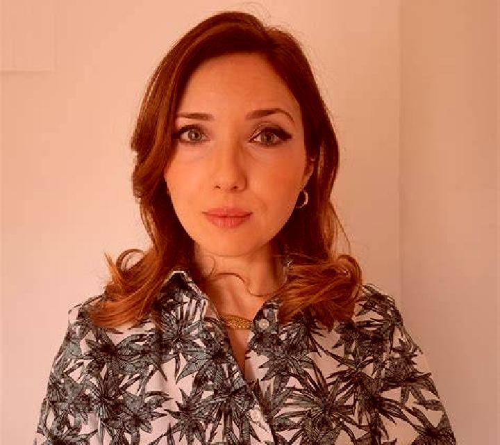 Carmen Tarbena escort