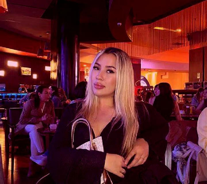 Cecilia 2 Bonar escort
