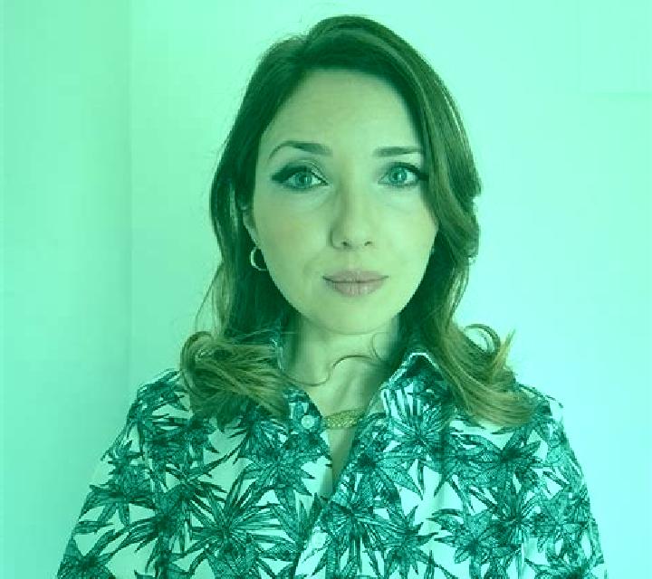 Claudia 2 Piles escort