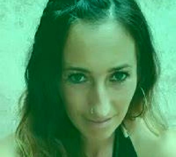 Claudia 2 Ultramort escort