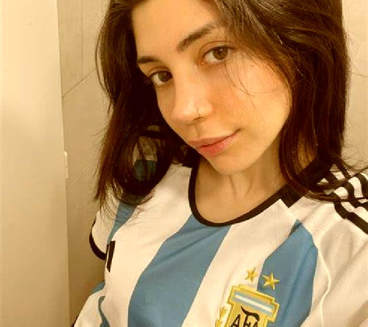 Claudia 3 Bovera escort