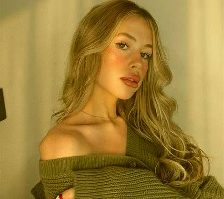 Daniela Gualba de Dalt escort