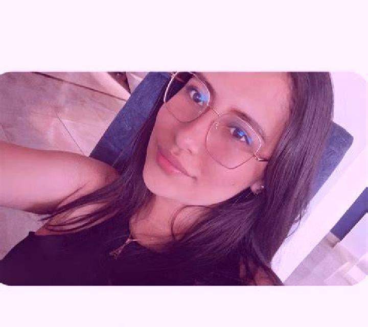 Daniela Sarracin escort