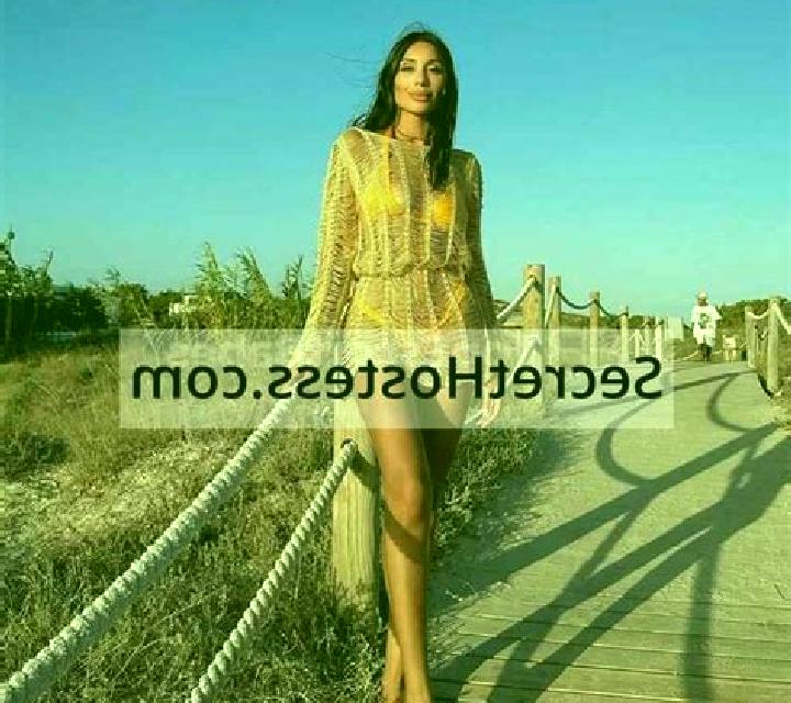 Emilia Galende escort