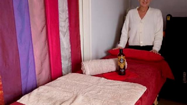 Emilia Pinarejos escort