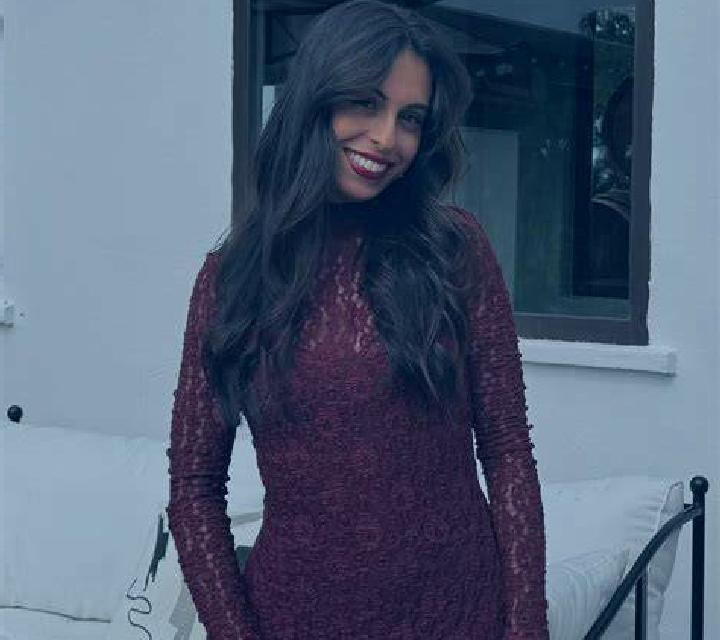Emilia Villar de Olalla escort