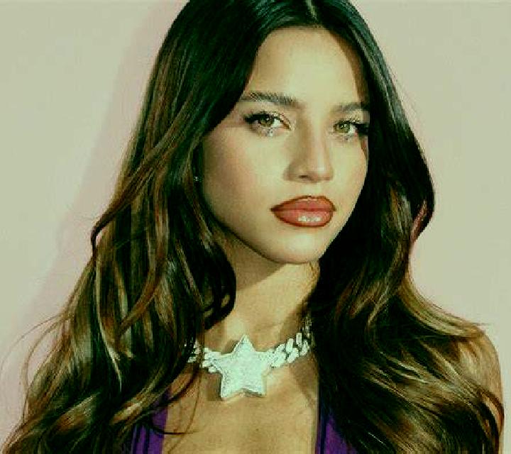 Estrella Gueejar-Sierra escort