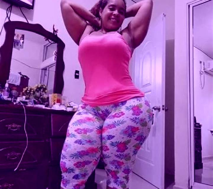 Gabriela Campillos-Paravientos escort