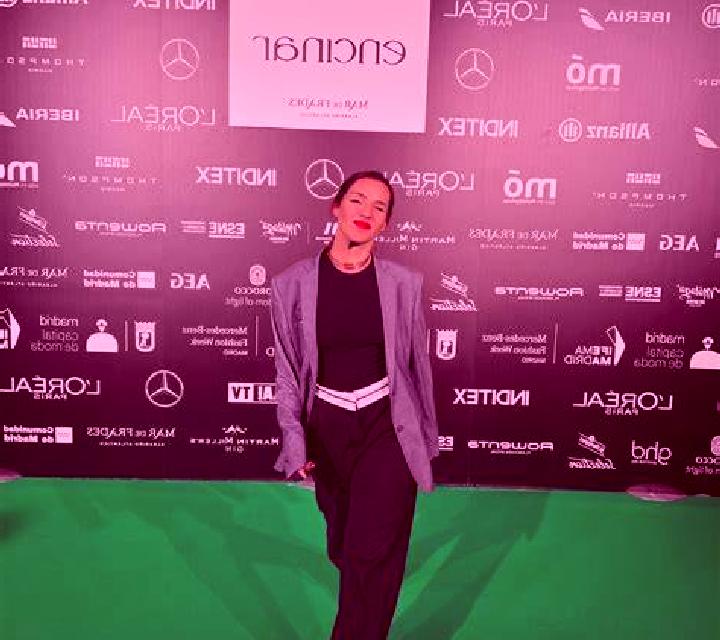 Giulia 3 Trabazos escort