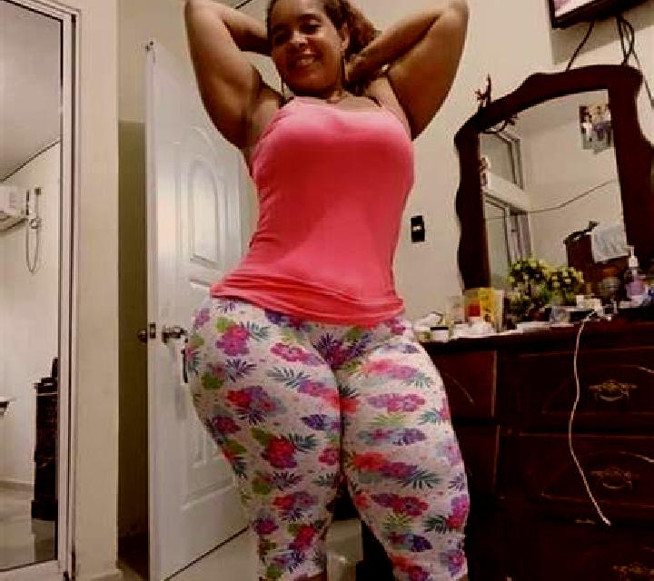 Giulia Domeno escort