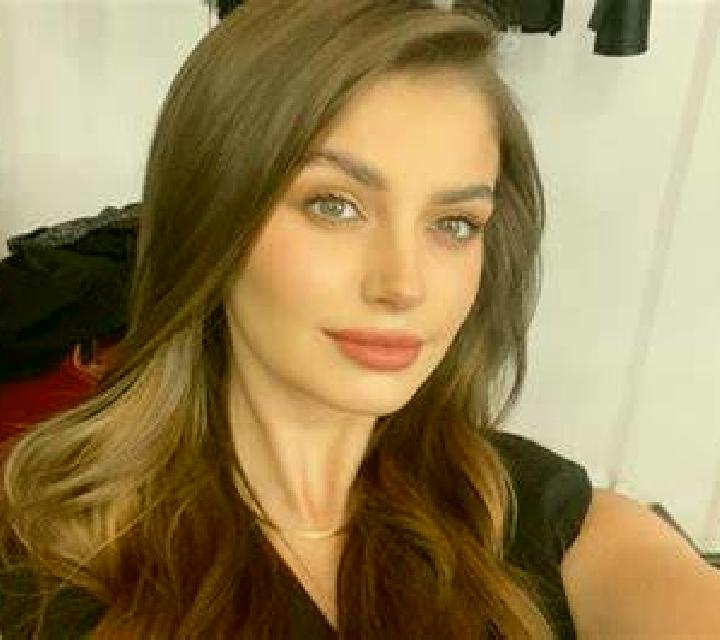 Isabella Calanas escort