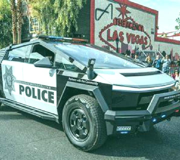 Isabella Foios escort