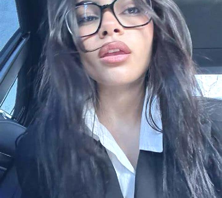 Jade Crivillen escort