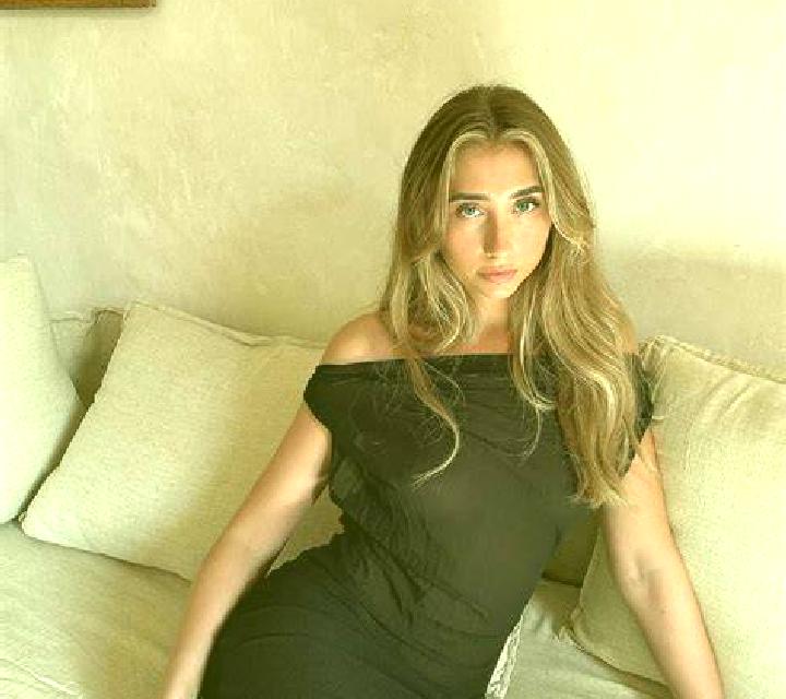 Jade Lupion escort