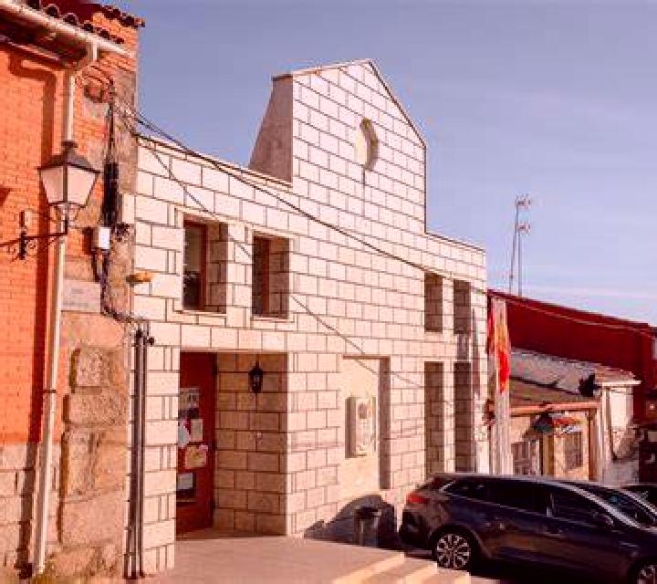 Josefina 2 Daimus escort