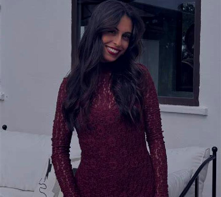 Josefina Caballar escort