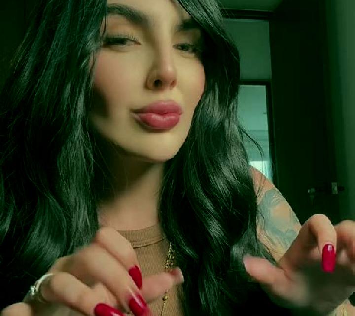 Josefina Espinosa de Villagonzalo escort