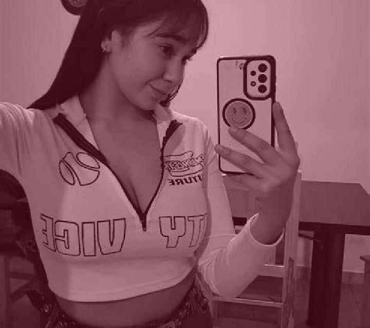 Julia 2 Alicun escort