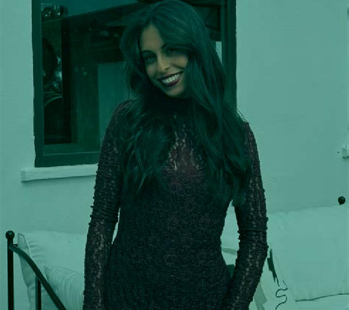 Julia 2 Arnuero escort