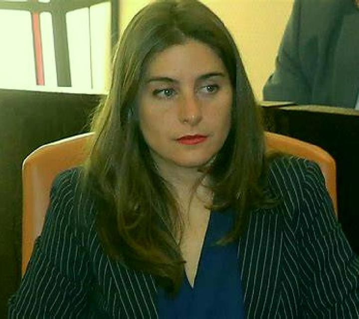Julia 3 A Pobra do Brollon escort