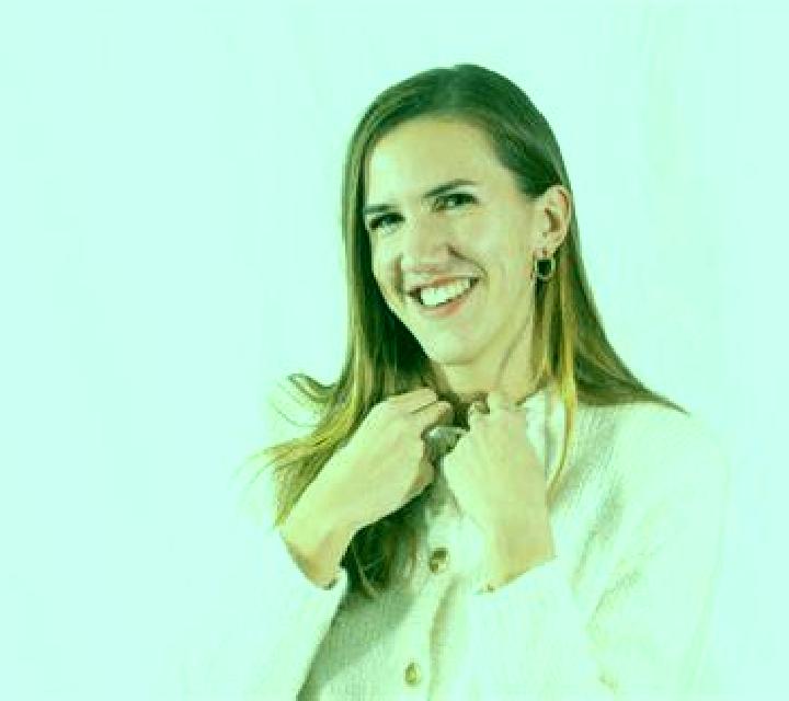 Julia Cerezo de Rio Tiron escort