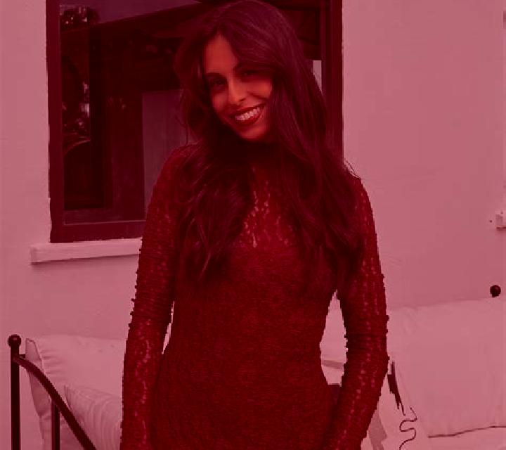 Julia Genevilla escort