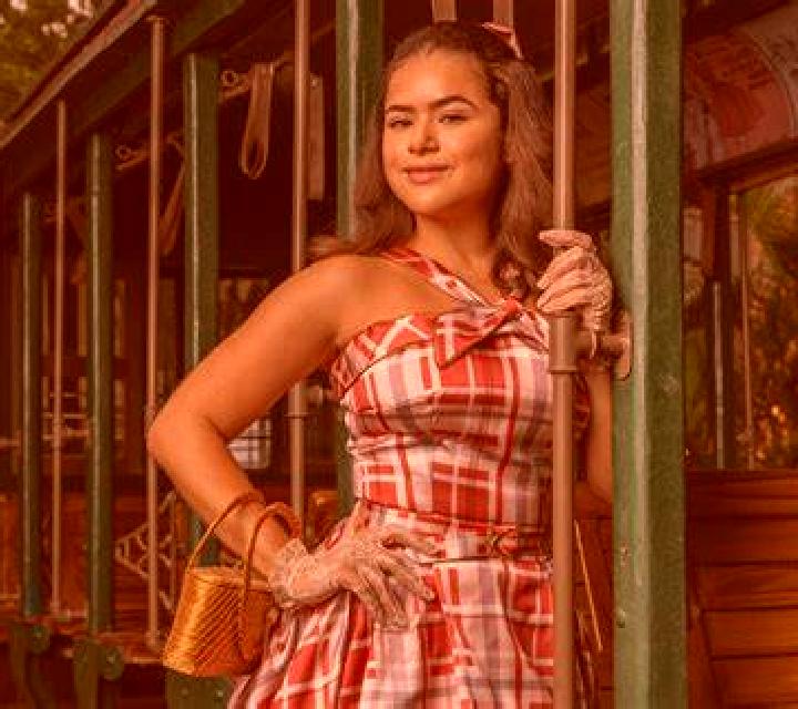 Julia Loporzano escort